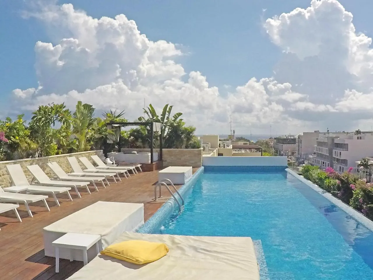 The City Luxury Apartments & Spa By Baitna Playa del Carmen 5*,