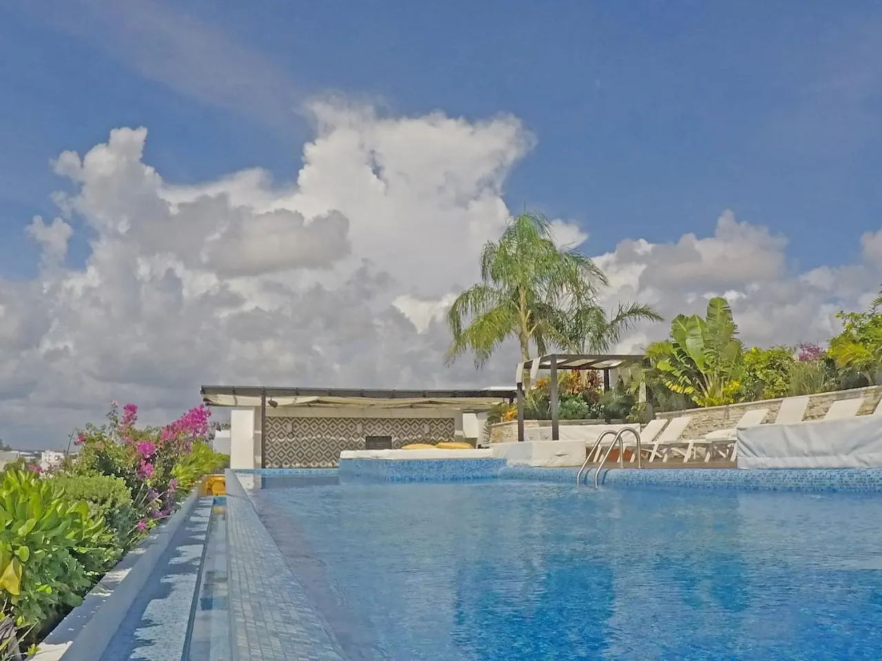The City Luxury Apartments & Spa By Baitna Playa del Carmen 5*,